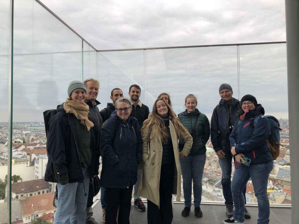 Auf der Terrasse des Haus des Meeres