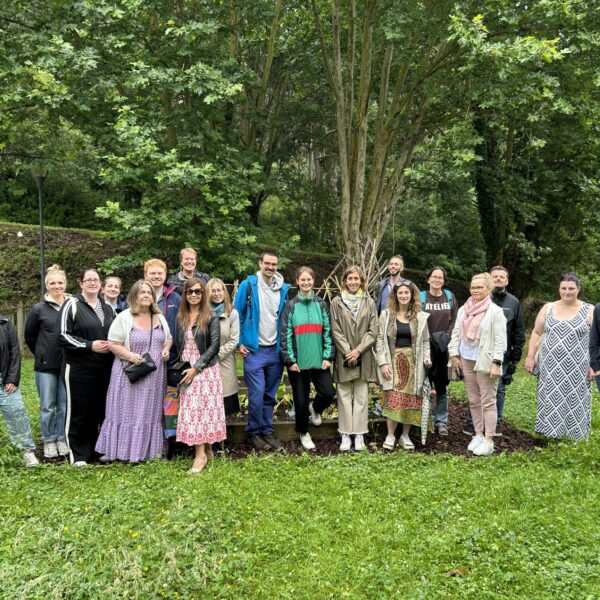 all project partners together